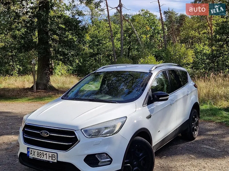 Ford Kuga 2017
