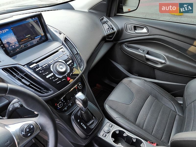 Внедорожник / Кроссовер Ford Kuga 2013 в Киеве