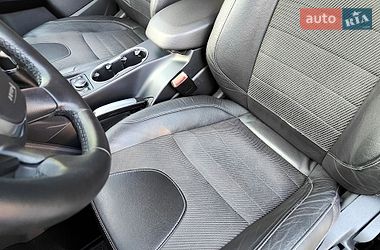 Внедорожник / Кроссовер Ford Kuga 2013 в Киеве