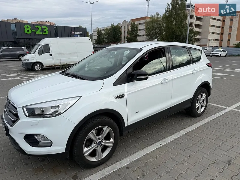 Ford Kuga 2017