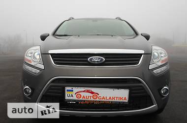 Внедорожник / Кроссовер Ford Kuga 2011 в 
