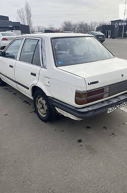 Седан Ford Laser 1987 в Одессе