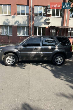 Внедорожник / Кроссовер Ford Maverick 2005 в 