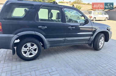 Внедорожник / Кроссовер Ford Maverick 2007 в 
