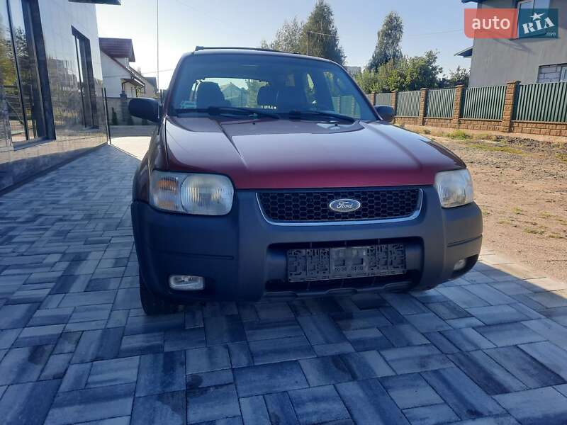 Внедорожник / Кроссовер Ford Maverick 2003 в Костополе