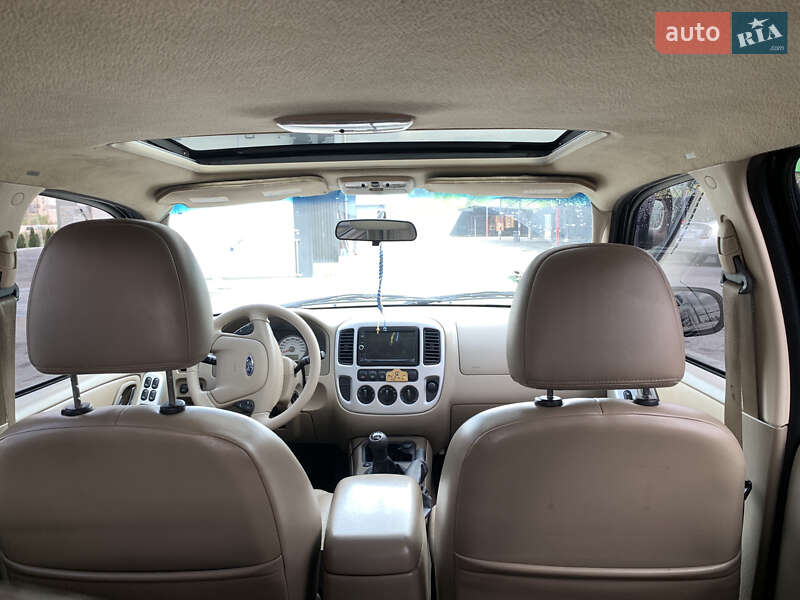 Позашляховик / Кросовер Ford Maverick 2005 в Львові