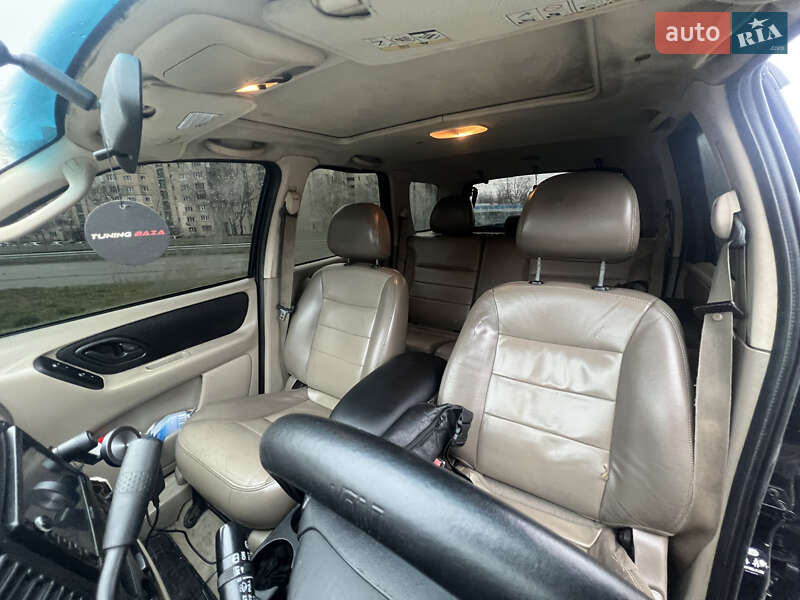 Внедорожник / Кроссовер Ford Maverick 2003 в Киеве