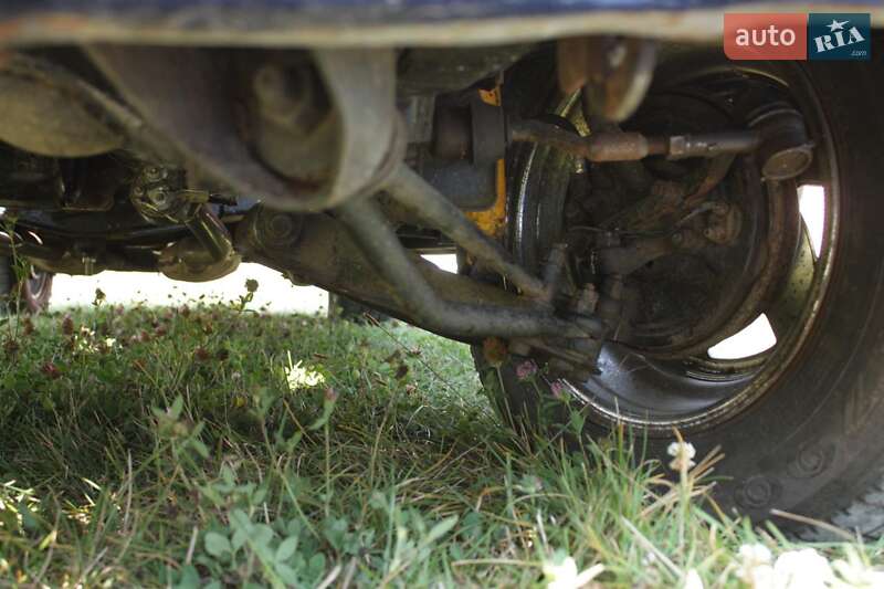 Седан Ford Model 48 1935 в Львове