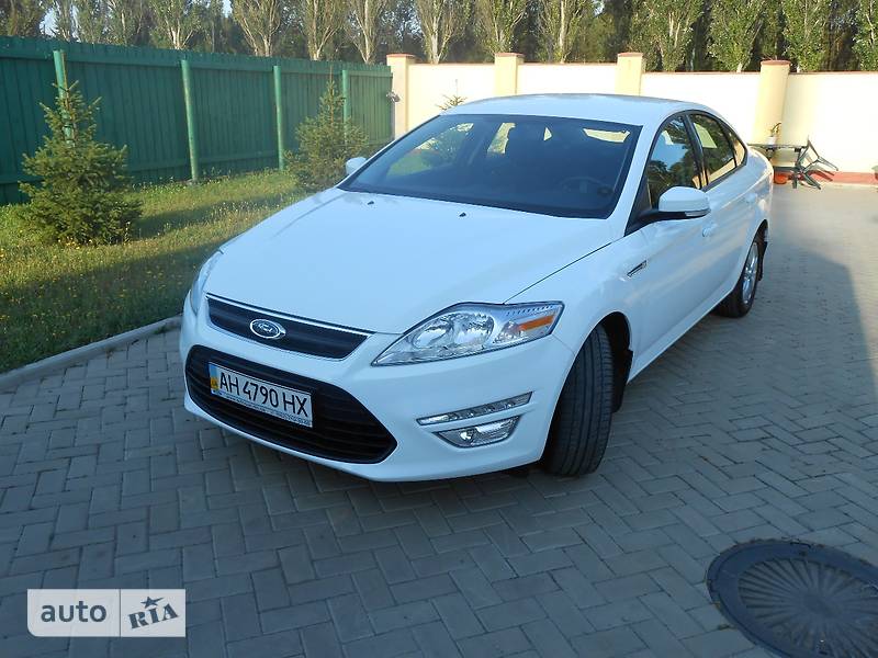 Седан Ford Mondeo 2012 в Донецке