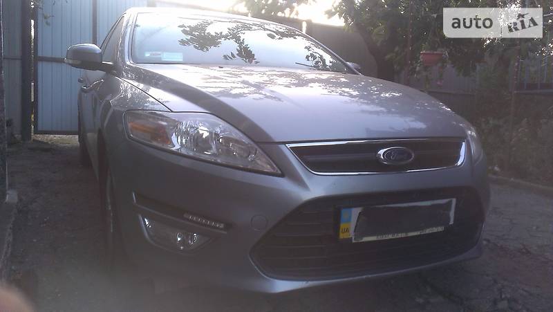 Седан Ford Mondeo 2011 в Каменском