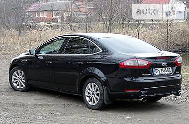 Седан Ford Mondeo 2012 в Сумах