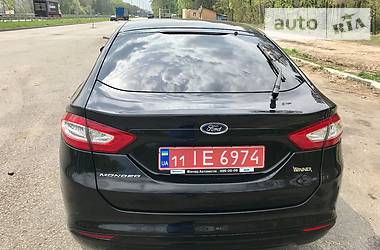 Хэтчбек Ford Mondeo 2016 в Киеве