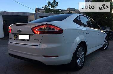 Седан Ford Mondeo 2012 в Киеве