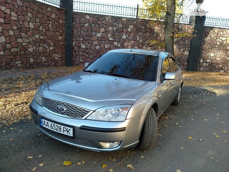 Седан Ford Mondeo 2005 в Киеве