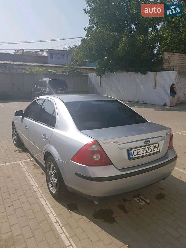 Седан Ford Mondeo 2003 в Черновцах