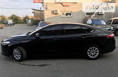 Хетчбек Ford Mondeo 2015 в 