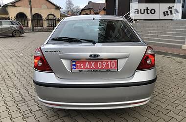 Хетчбек Ford Mondeo 2006 в 
