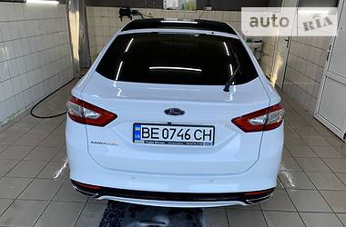 Ліфтбек Ford Mondeo 2015 в 