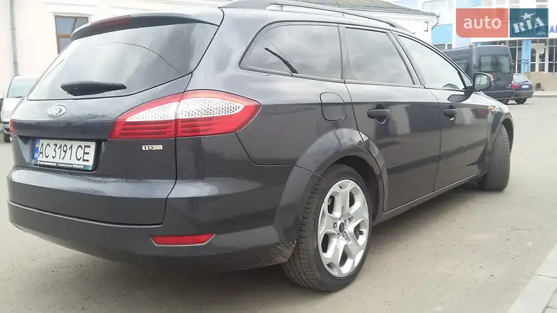 Ford Mondeo