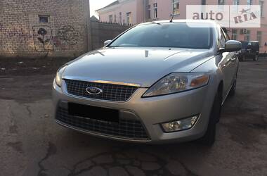 Седан Ford Mondeo 2010 в 