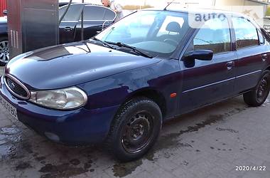 Хэтчбек Ford Mondeo 1999 в Бродах