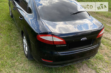 Седан Ford Mondeo 2008 в 