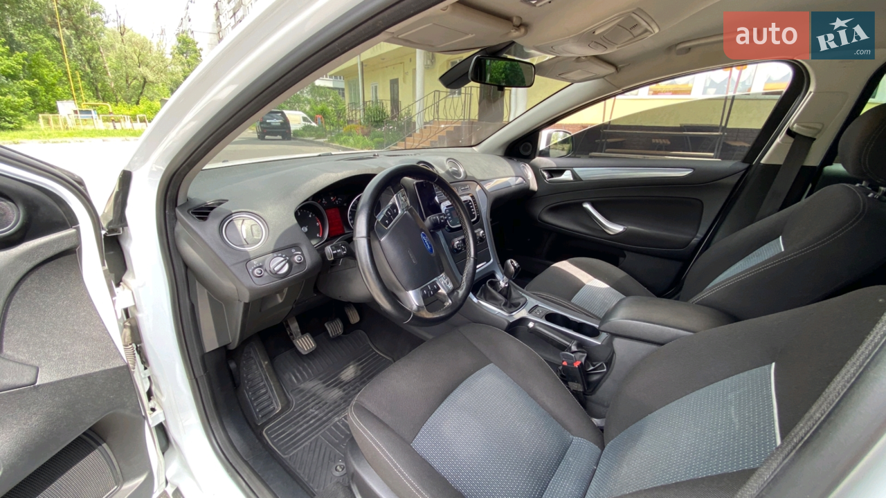 2011 Ford Mondeo - мініатюра 10