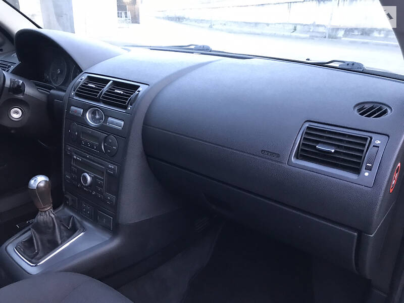 Седан Ford Mondeo 2006 в Києві