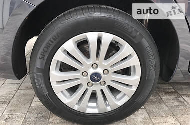 Універсал Ford Mondeo 2010 в 
