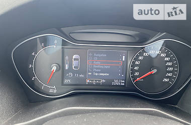 Універсал Ford Mondeo 2013 в 