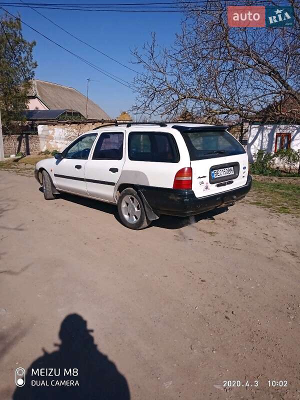 Универсал Ford Mondeo 1993 в Николаеве
