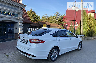 Ліфтбек Ford Mondeo 2017 в Чернівцях