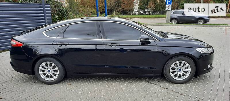 Лифтбек Ford Mondeo 2015 в Ивано-Франковске фото 2 Лифтбек Ford Mondeo 2015 в Ивано-Франковске