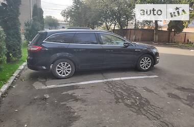 Універсал Ford Mondeo 2013 в Кіцмані