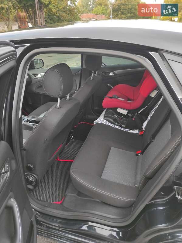 Лифтбек Ford Mondeo 2011 в Чернигове