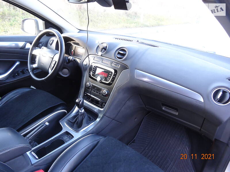 Хетчбек Ford Mondeo 2010 в Львові