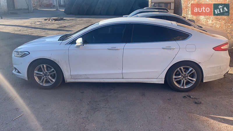 Лифтбек Ford Mondeo 2015 в Горишних Плавнях фото 12 Лифтбек Ford Mondeo 2015 в Горишних Плавнях