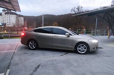 Седан Ford Mondeo 2015 в Ужгороде