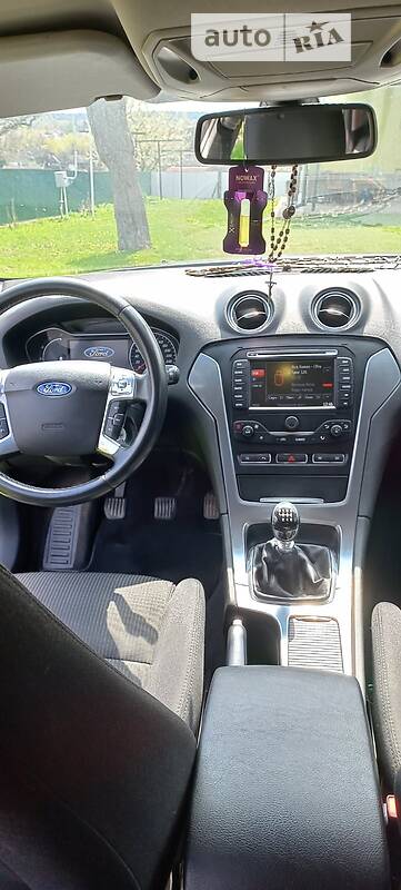 Лифтбек Ford Mondeo 2011 в Ивано-Франковске
