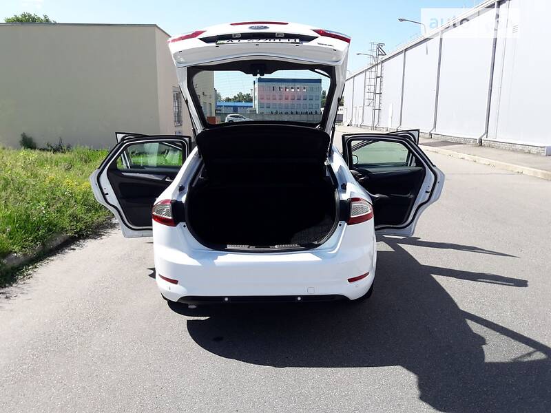 Седан Ford Mondeo 2013 в Киеве фото 19 Седан Ford Mondeo 2013 в Киеве