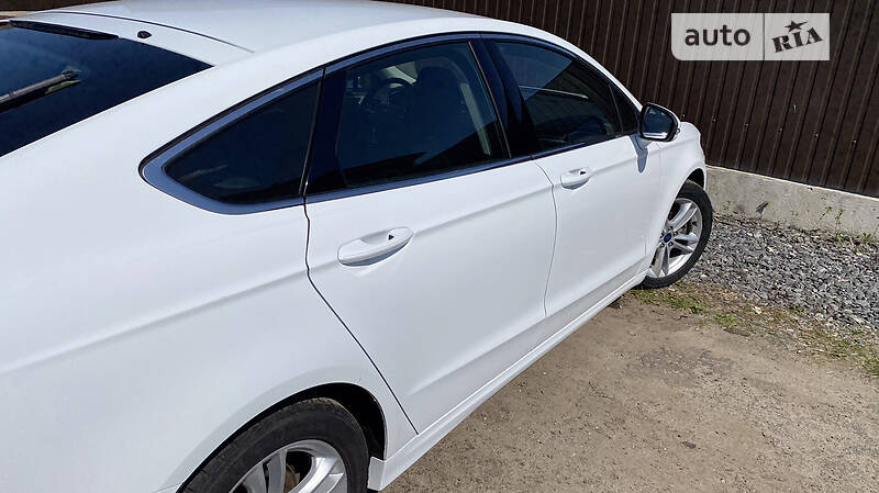 Лифтбек Ford Mondeo 2017 в Славуте