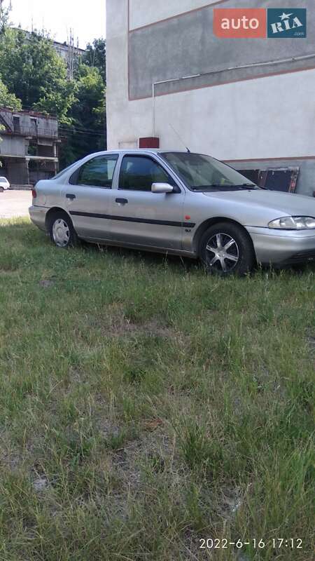 Хетчбек Ford Mondeo 1994 в Львові