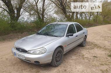 Хэтчбек Ford Mondeo 1999 в Хмельницком