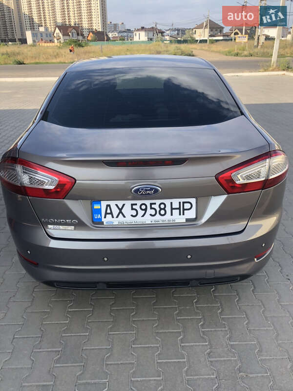 Седан Ford Mondeo 2012 в Одессе