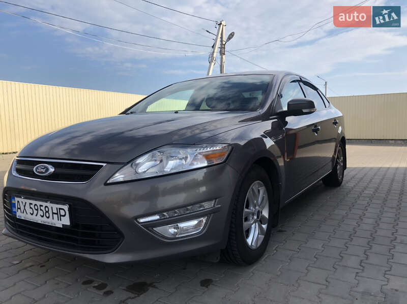 Седан Ford Mondeo 2012 в Одессе