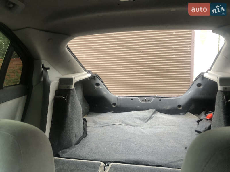 Лифтбек Ford Mondeo 2001 в Херсоне