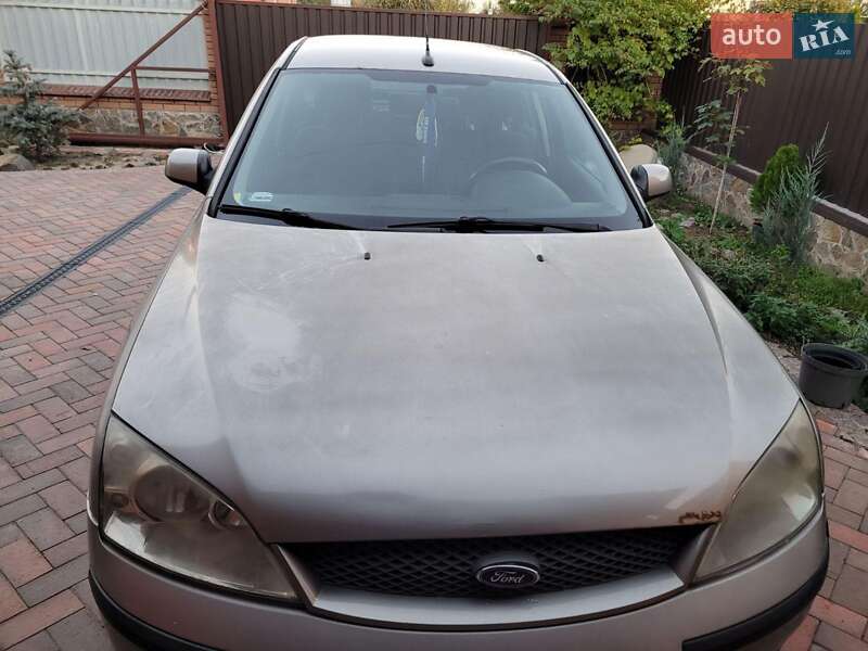 Лифтбек Ford Mondeo 2001 в Виннице