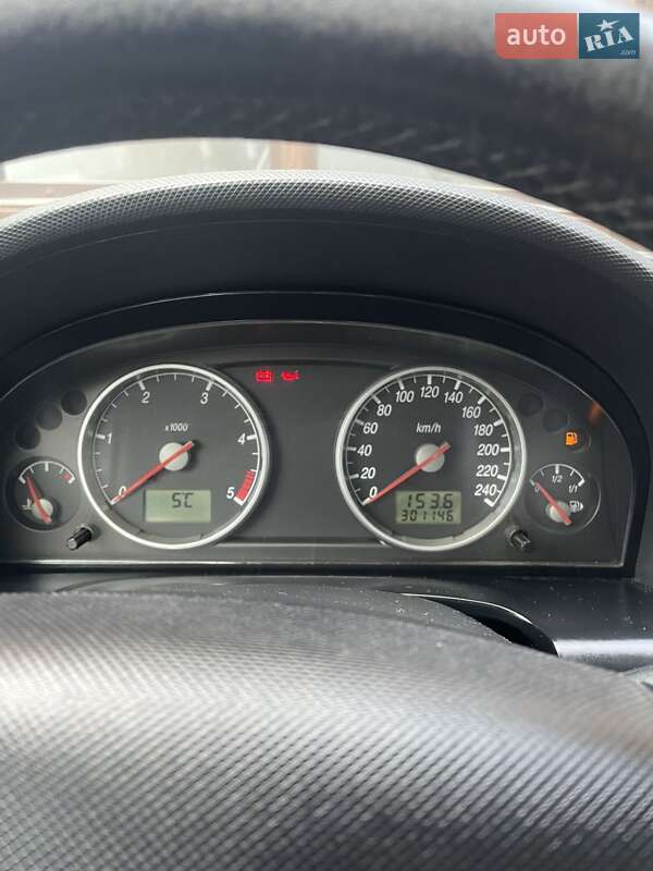 Лифтбек Ford Mondeo 2001 в Виннице