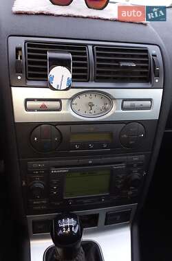 Универсал Ford Mondeo 2004 в 