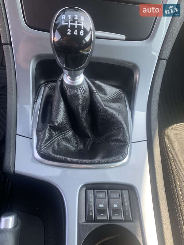 Универсал Ford Mondeo 2013 в Ужгороде